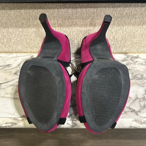 Qupid Trench 49 Women’s Berry Velvet Velour Open Toe Ankle Strap Heels 8.5 NIB - Picture 8 of 9